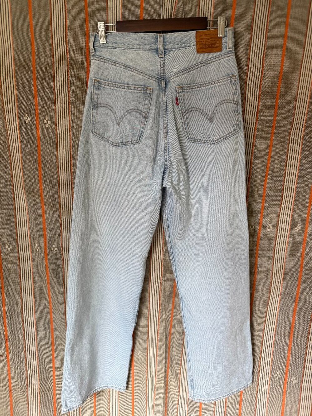 Levi High & Loose Jean